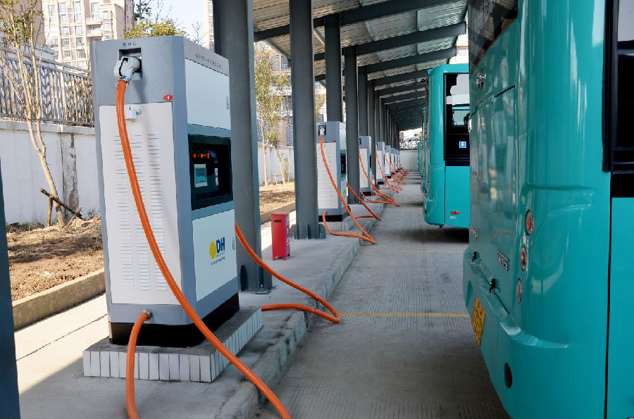 1.jpg 星懷天下 | 新增3000萬輛,2018年新能源汽車市場趨勢報告