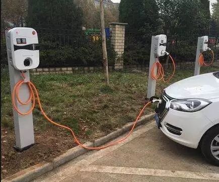 3.jpg 星懷天下 | 新增3000萬輛,2018年新能源汽車市場趨勢報告